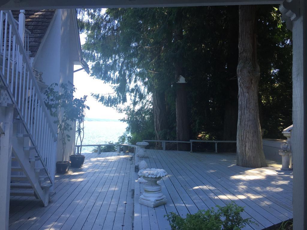 Vancouver Island Castle Cove Inn Chemainus Exterior photo